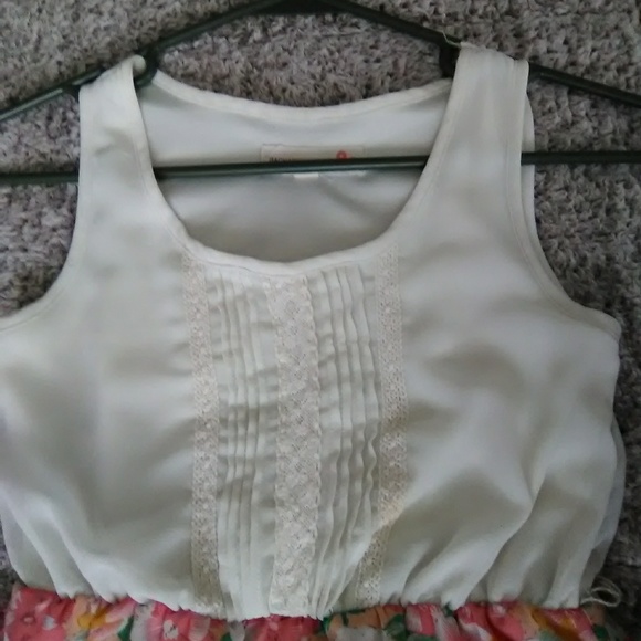 Short Sleeve Dress| Floral Print - Picture 3 of 3